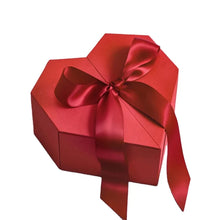 Load image into Gallery viewer, Valentines Day Glam Box
